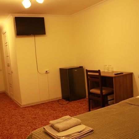 Hotel International Erévan Extérieur photo