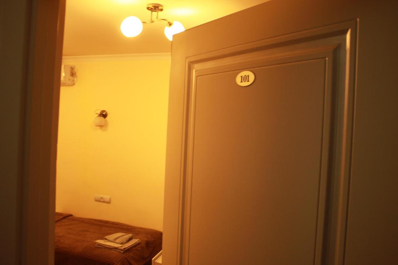 Hotel International Erévan Extérieur photo